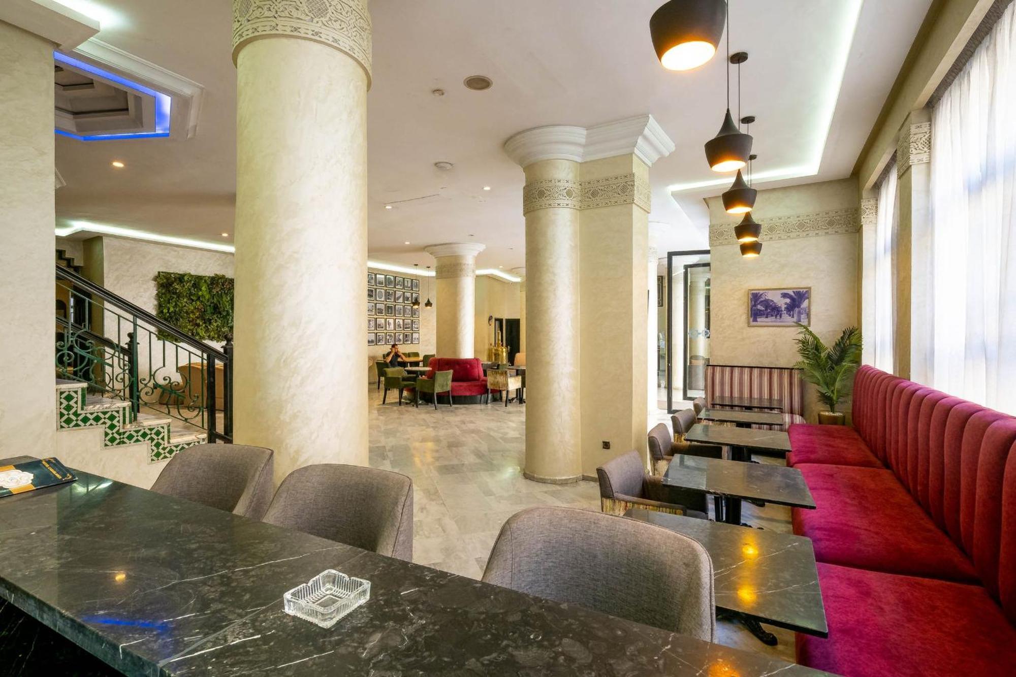 Center Hotel