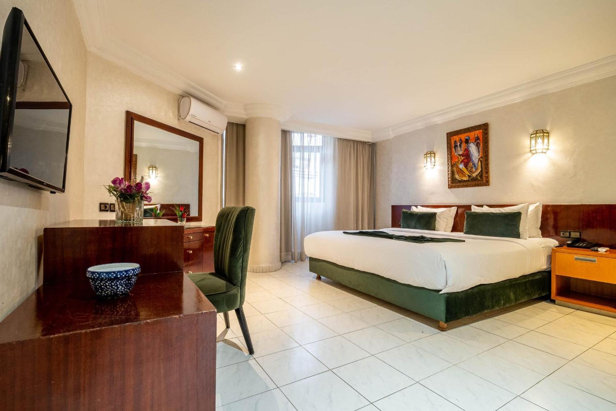 Hotel Center 3*