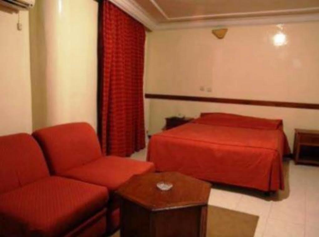 Center Hotel 3*