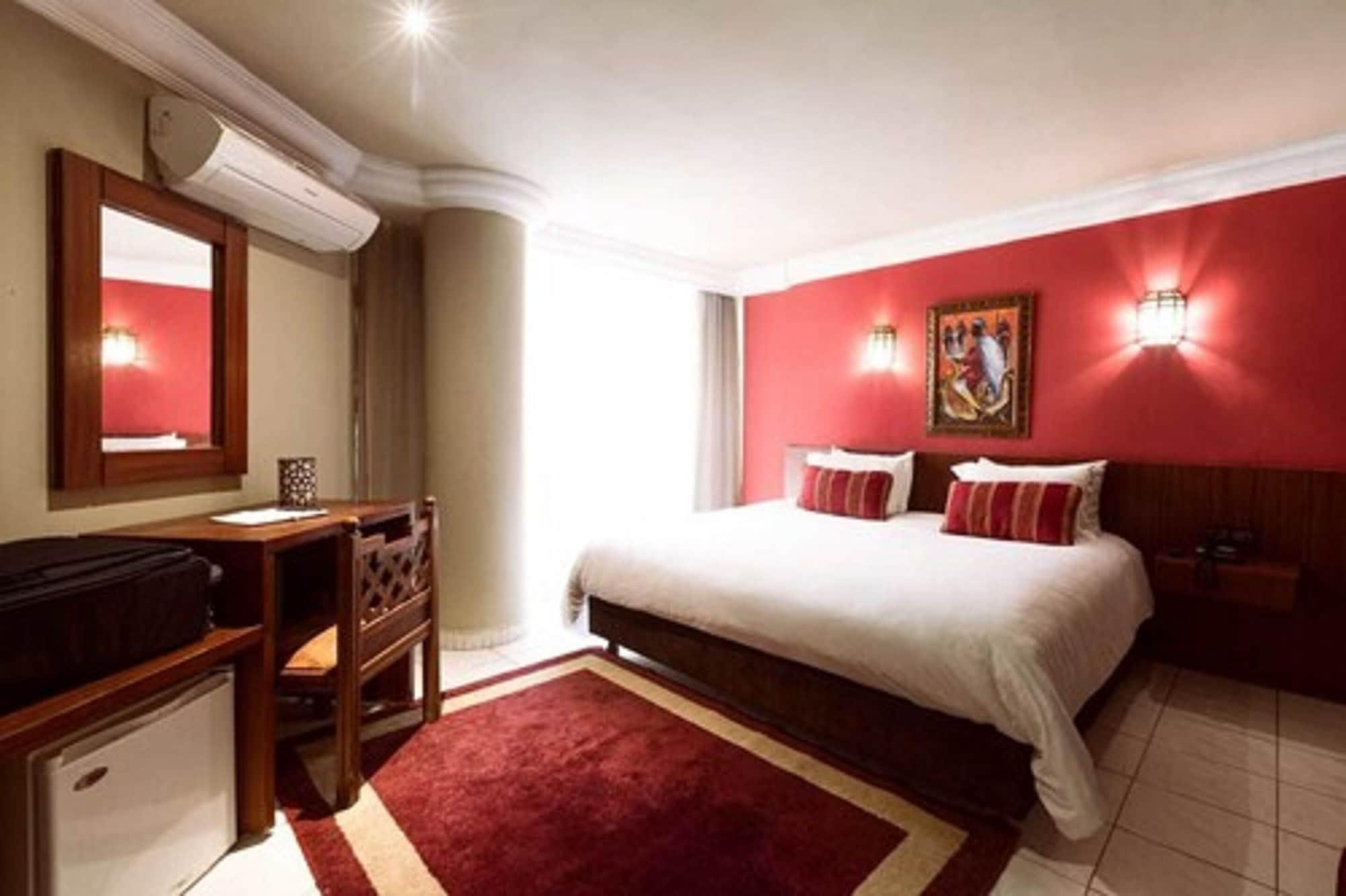Center Hotel